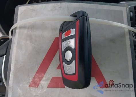 2016 BMW 328I из США, поврежденный, VIN WBA8E9G57GNT86064